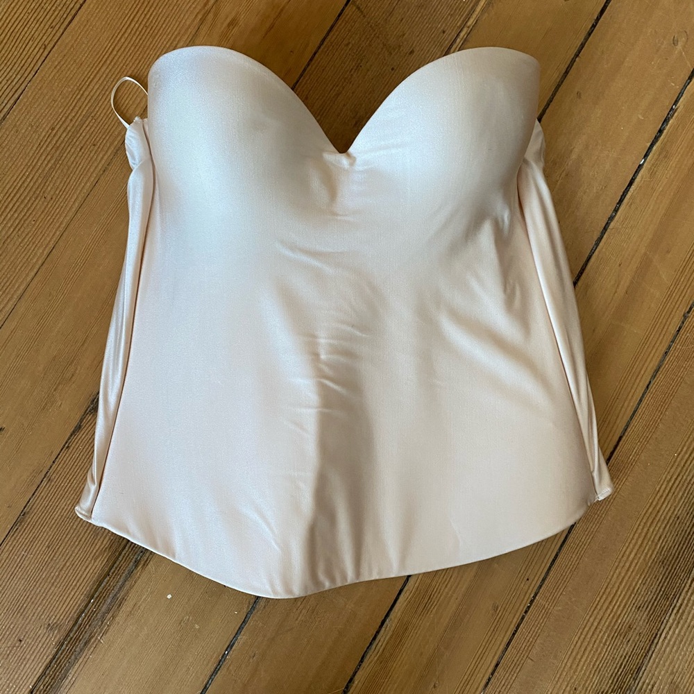 Bra or shape wear